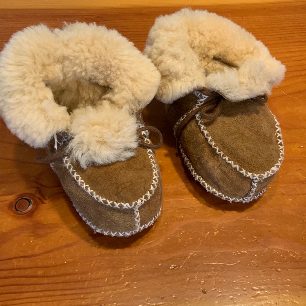Sherpa slippers